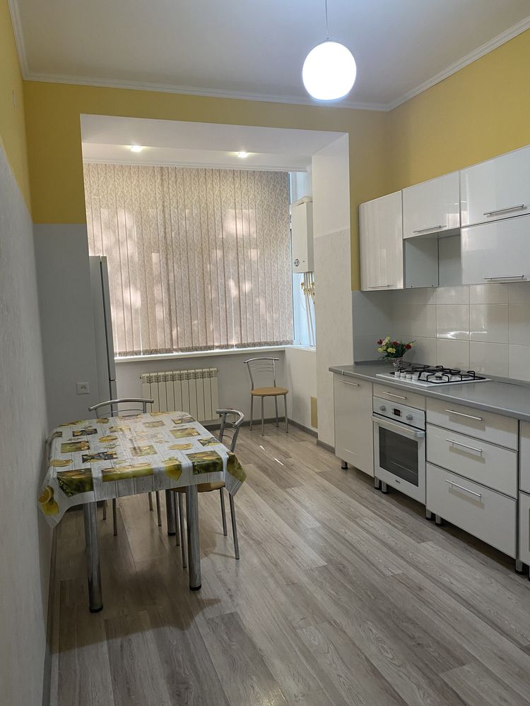 Сдается 2 км кв за ГМ Дина