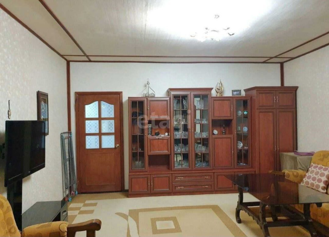 Ijara, kvartera, arendaga, uzoq muddatga, qizlarga, sheriklikda.