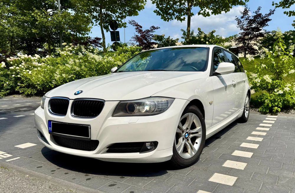BMW Seria 3 Stare excelentă/ Distribuție schimbată / Km reali verificabile 100%