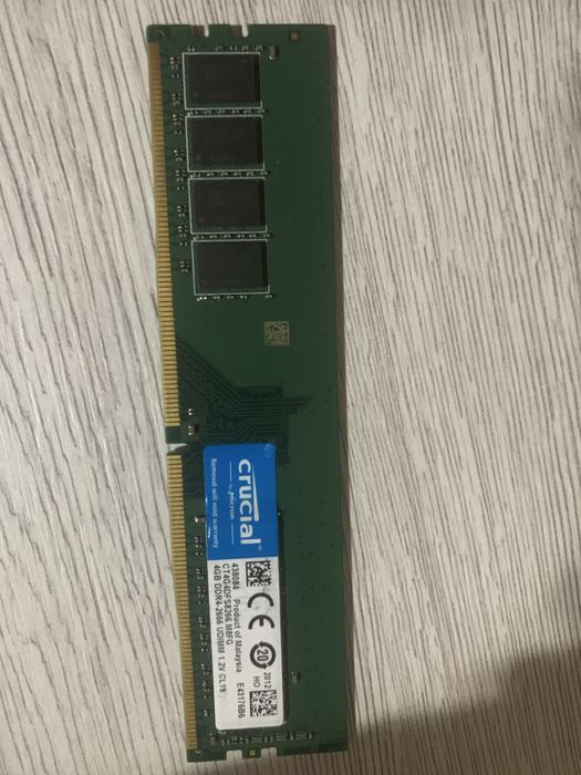 CrucialCe by Micron . 4gb ddr4