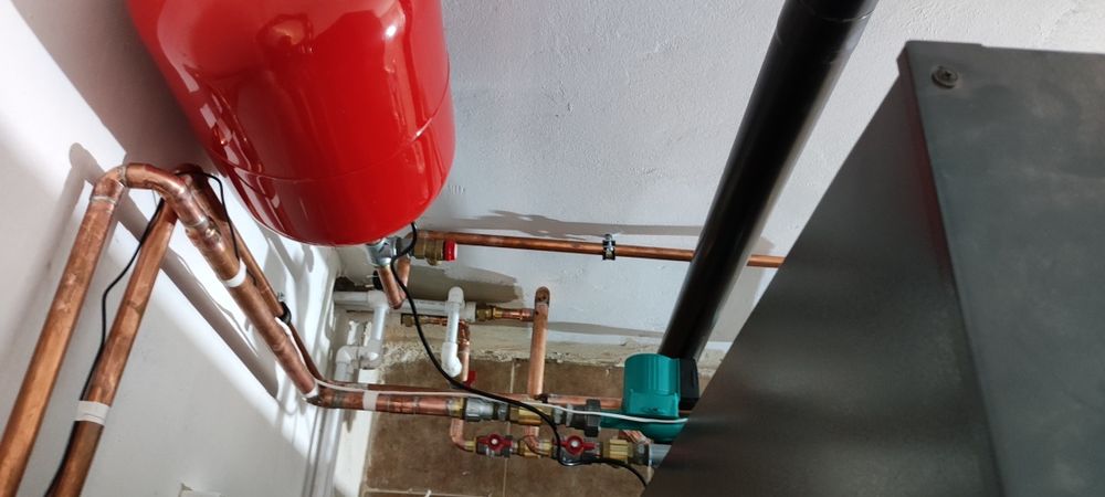 Societate comerciala de instalații sanitare,încălzirea.