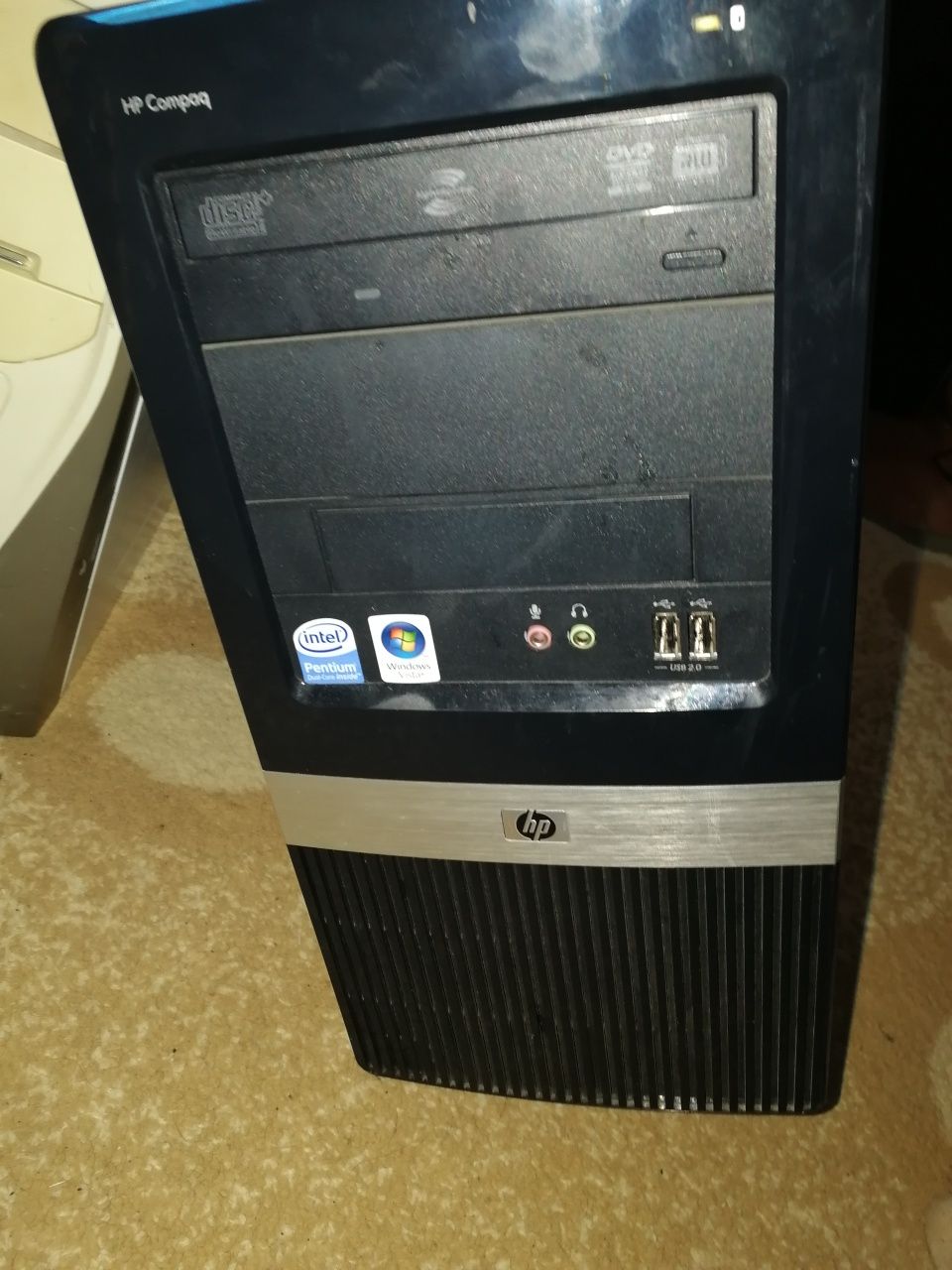 Vând unitate pc  HP