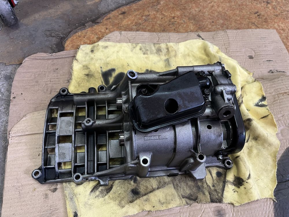 Маслена помпа за BMW E46 320D (150 к.с.)