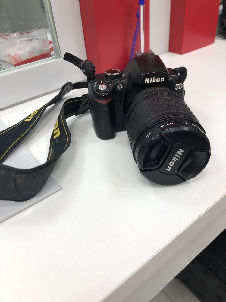 Фотоаппарат Nikon d60
