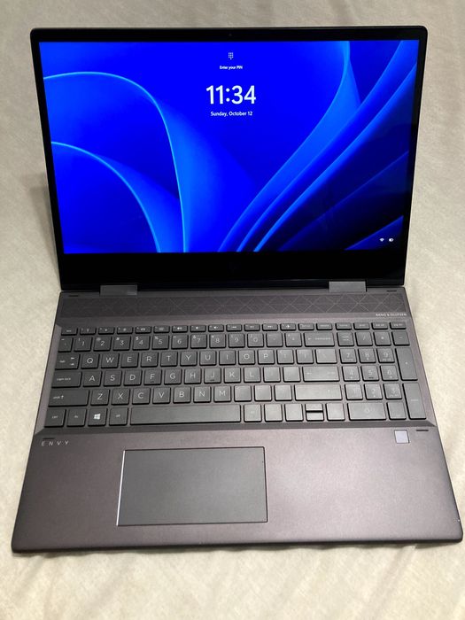 HP Envy x360 15.6" touchscreen, Ryzen 5 3500U, placa de baza noua