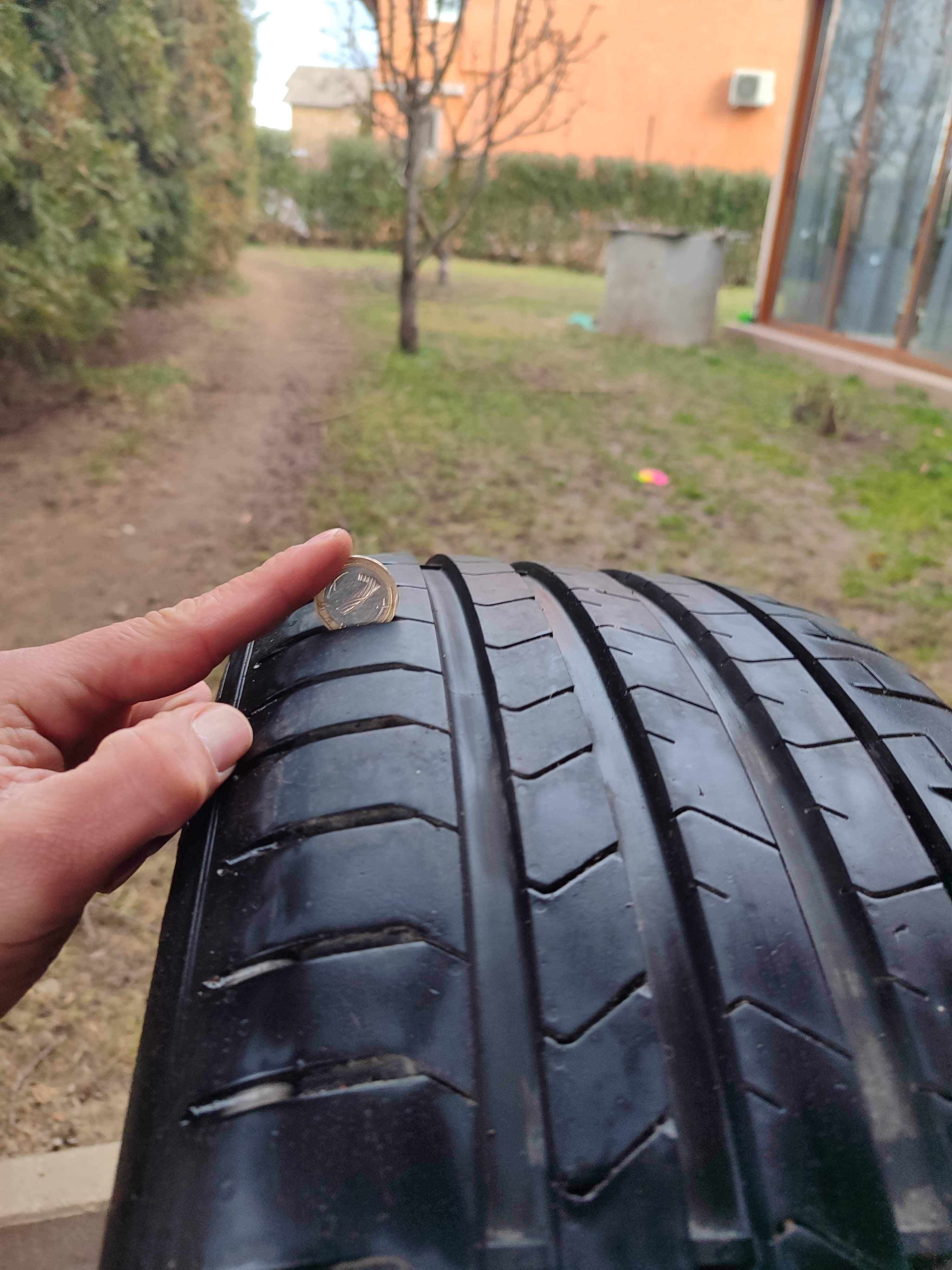 Лятна гума Pirelli 245/40/19