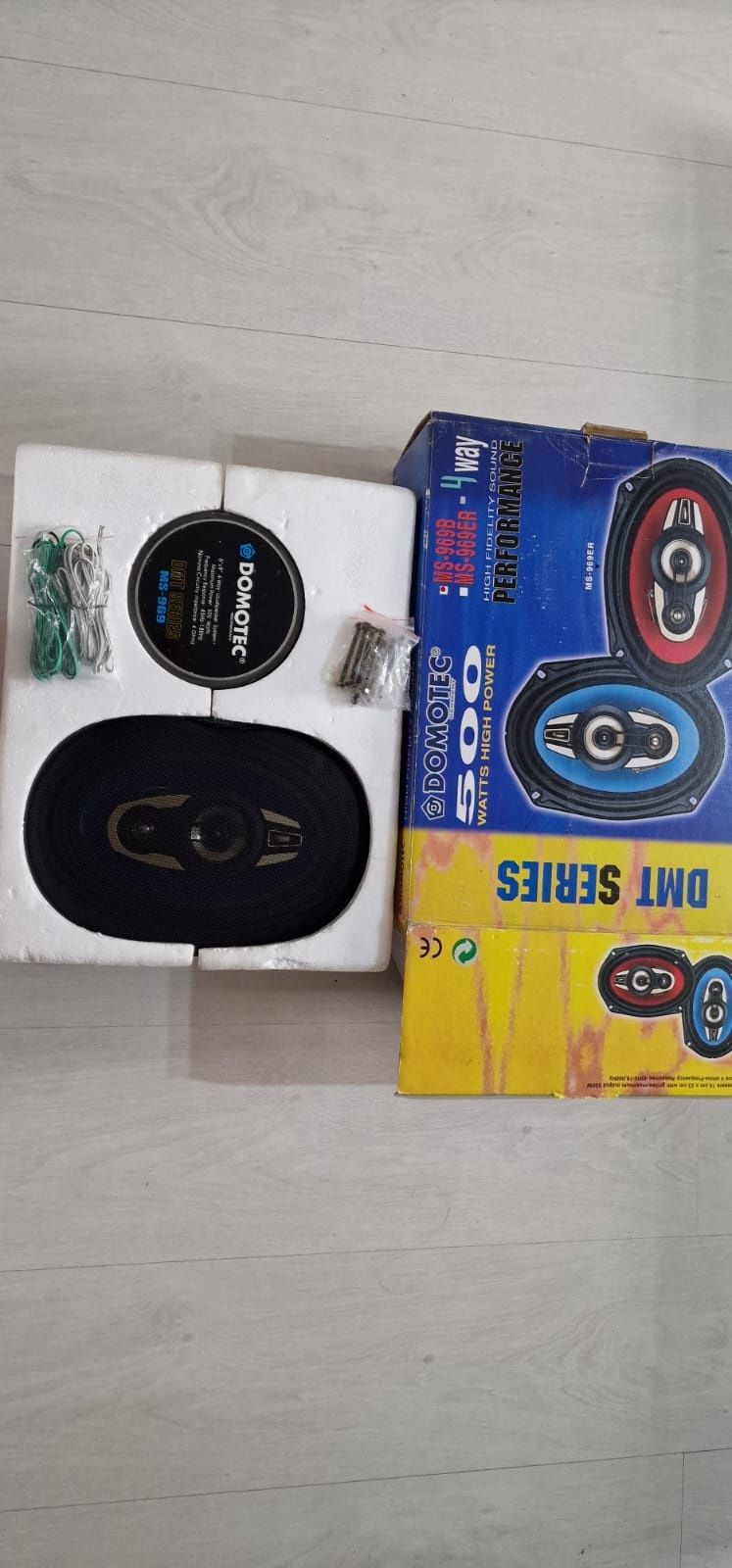 Boxe auto 500 W Domotec