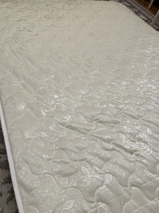 Продам матрас бу