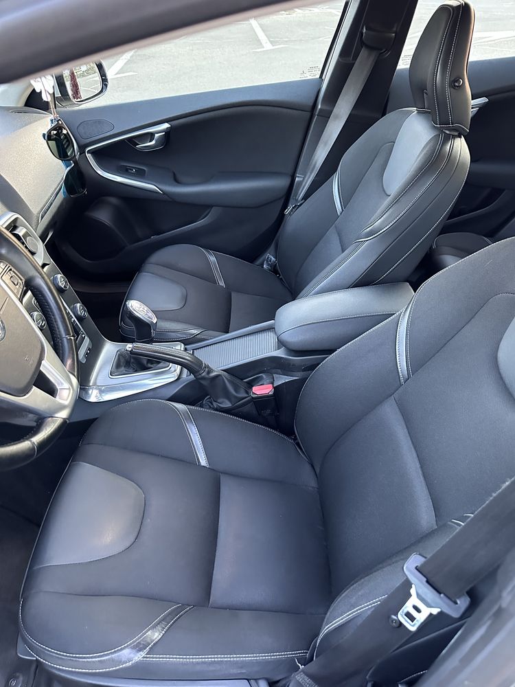 Volvo V40 2012 1.6 diesel D2