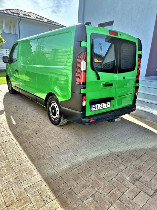 Renault Trafic - Opel Combo