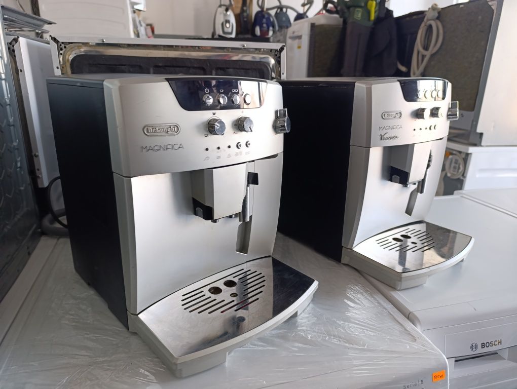 Кафе машина Робот Delonghi Magnifica
