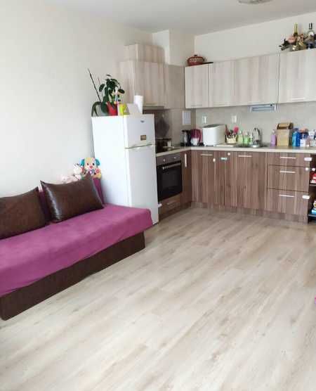 Дава се под наем Двустаен апартамент в Бургас, Славейков - 60 кв.м за 245 € - Снимка #5