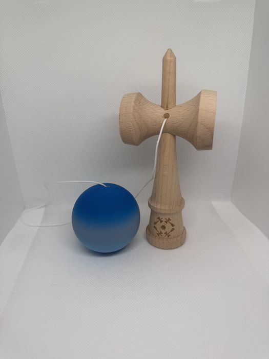 Kendama premium cu grip