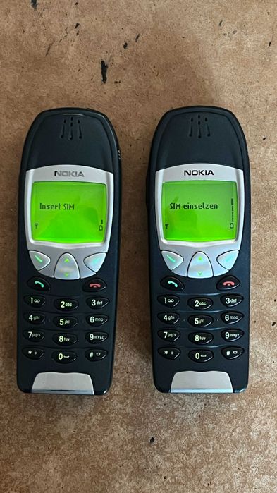 Nokia 6210 - telefon mobil