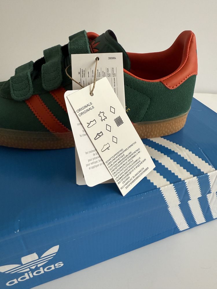 Adidas Gazelle marimea 35