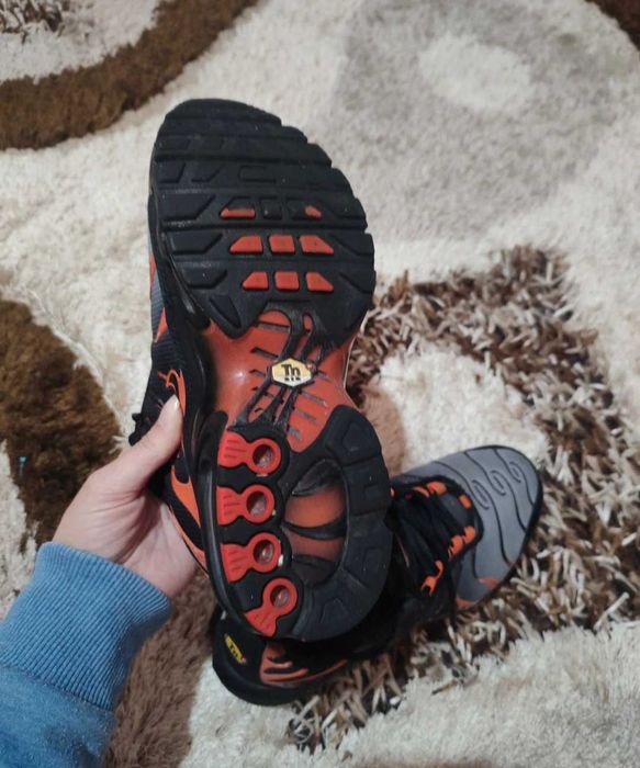 Adidași Nike Air TN