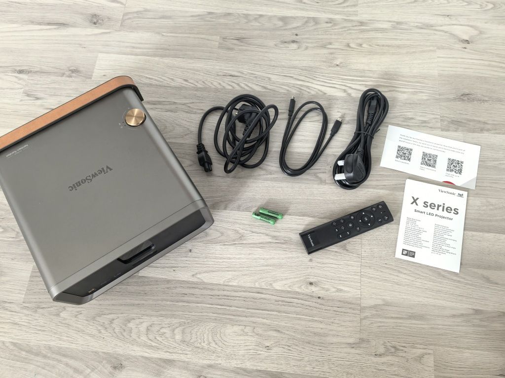 Videoproiector 4K UHD ViewSonic X11-4K cu 80 ore functionare