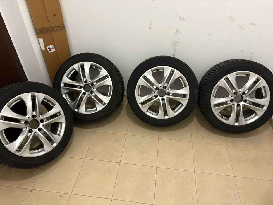 Джaнти с зимни гуми за Мерцедес W212- 245 45 17