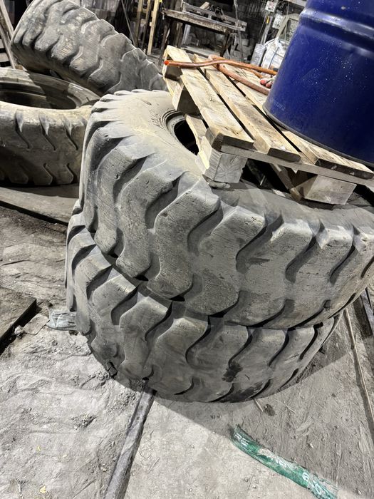 Колеса болоны резина 17,5-25