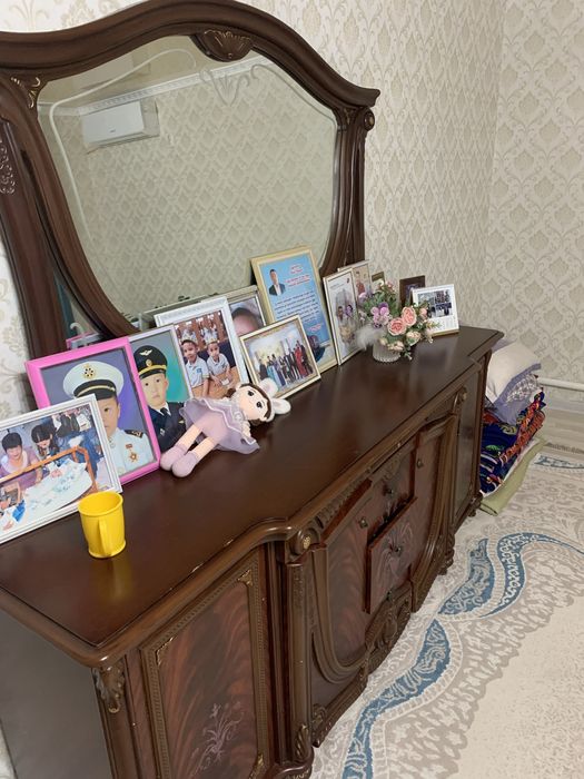 Камод для спальни либо для гостинной