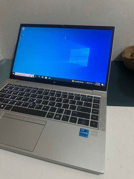 ~WOW~ Hp EliteBook 840 G8 i5-1145G7 16gb ram SSD 256 Full HD IMPECABIL