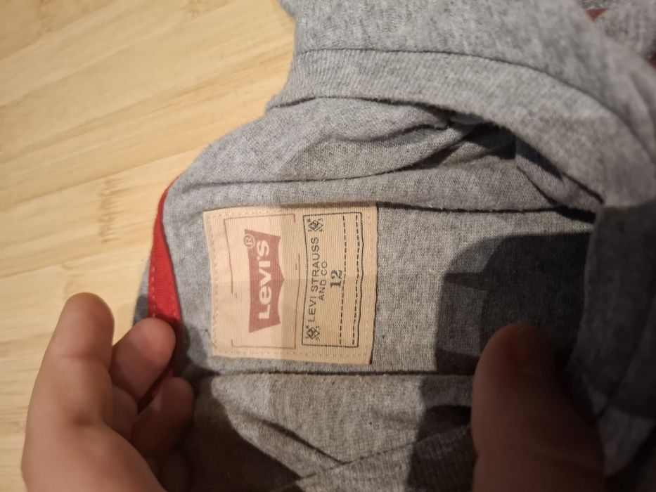 Levi's размер s почти нова