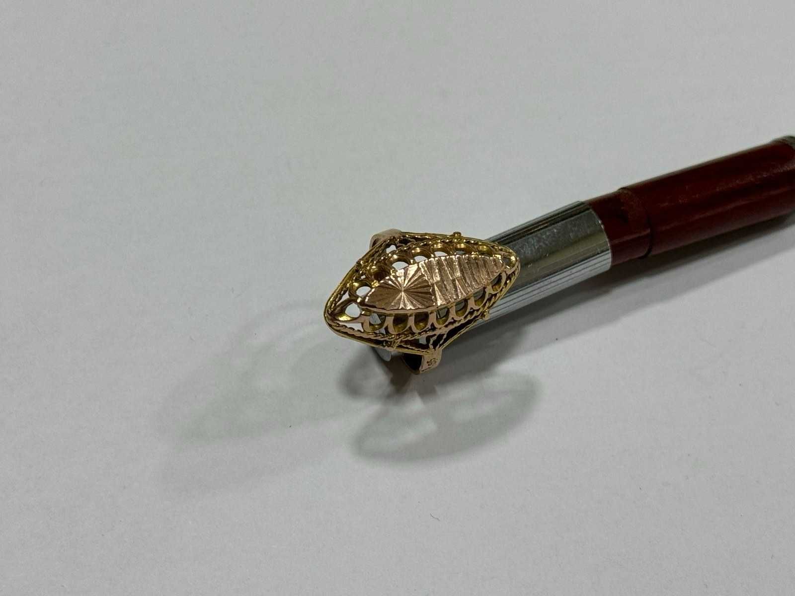 Златен пръстен 14 карата/4.04 грама