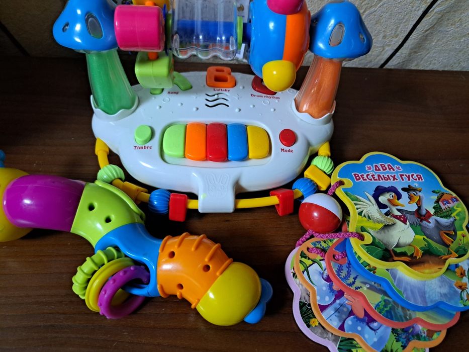 Развивающие игрушки для детей .