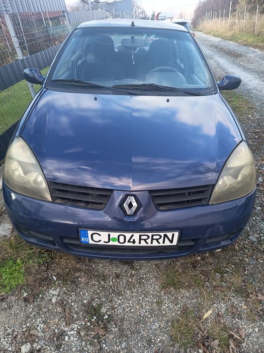 Vând Renault Clio symbol