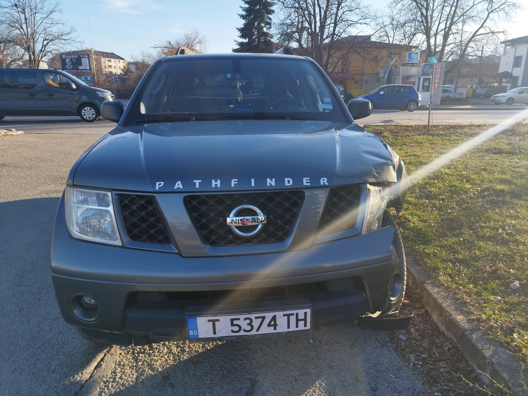 Nissan pathfinder 2005