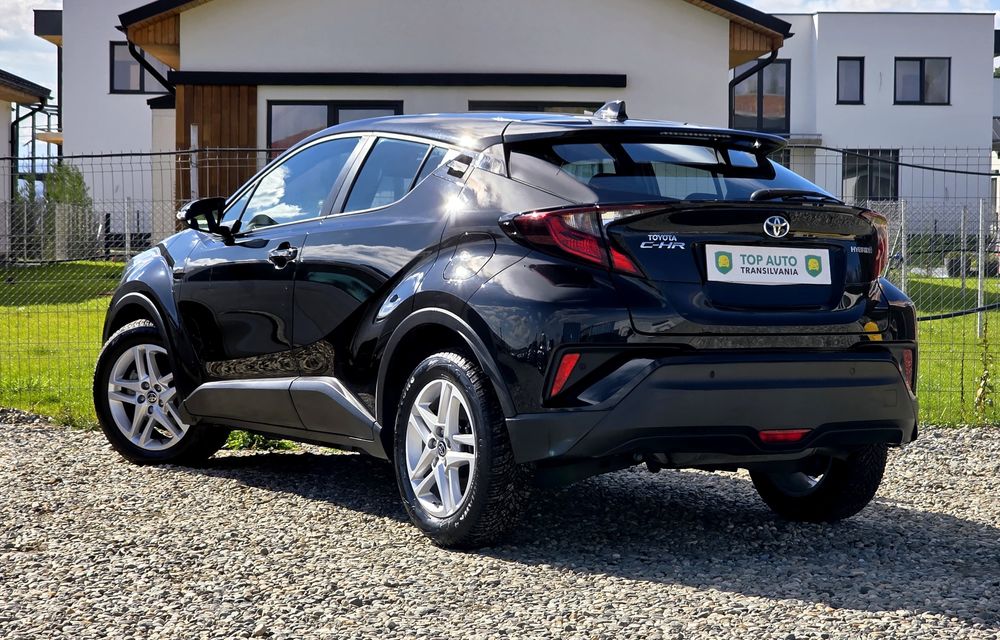 Toyota C-HR Hybrid //Rate//