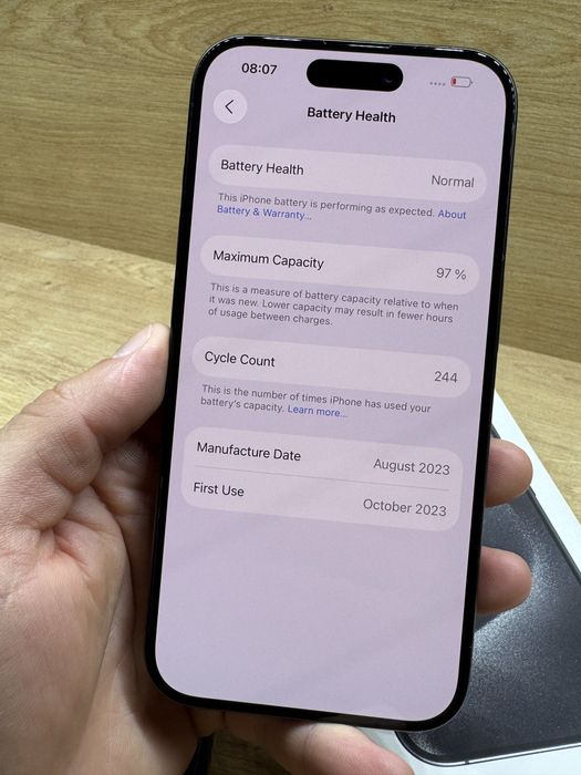 iPhone 15 Pro 256Gb Black titanium 97% battery life