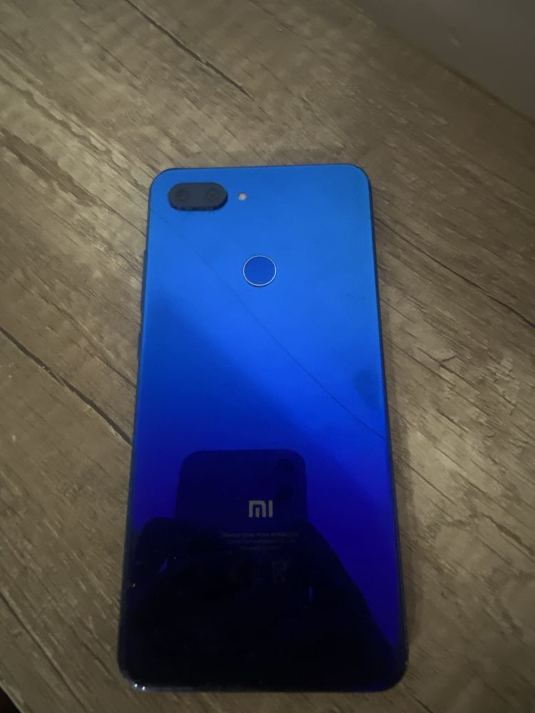 Продам Xiomi 8 lite
