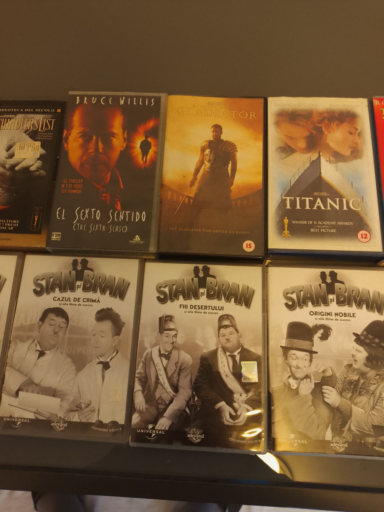 8 casete video originale + 6 dvd uri originale Stan și Bran subtitrate
