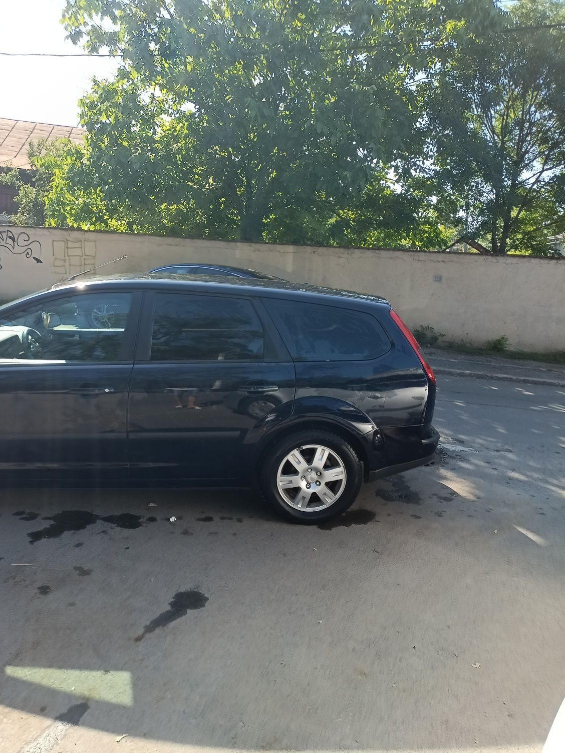 Vând nu schimb auto