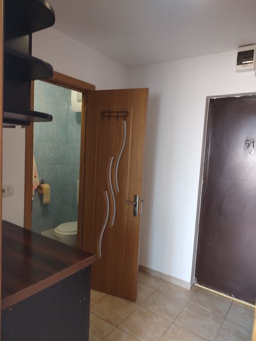 Vand garsoniera zona industriala mobilata si utilata