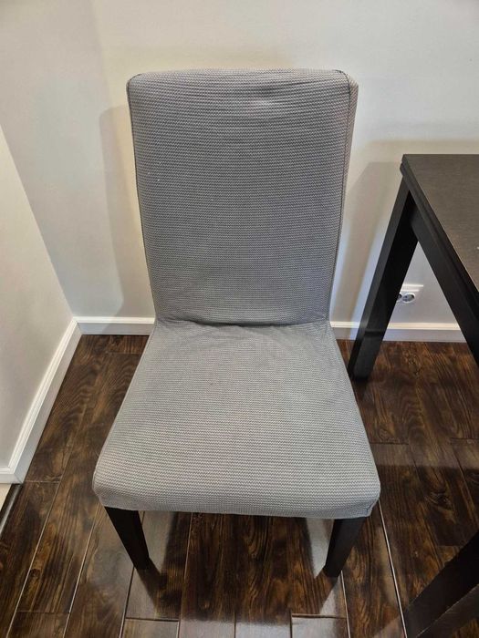 set masa living extensibila si scaune