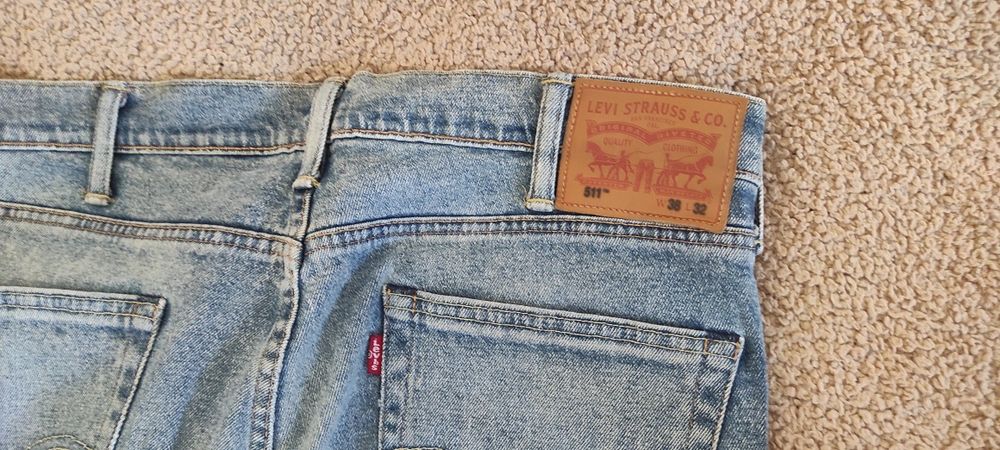 Мъжки дънки Levi strauss
