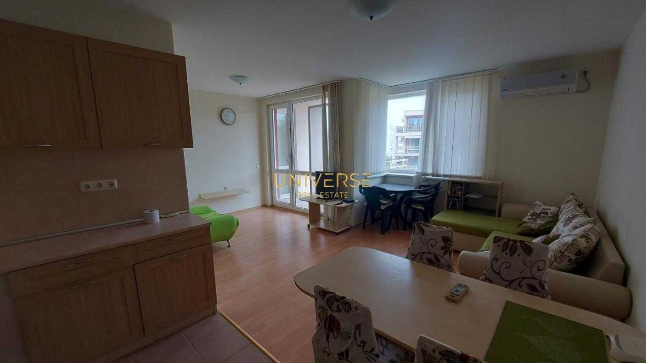 Продава се Двустаен апартамент в к.к. Слънчев бряг - 59 кв.м за 1102 €/кв.м - Снимка #4