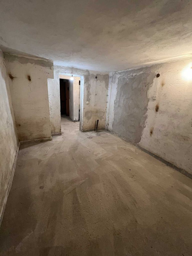 Продава се Магазин в Велико Търново, Акация - 130 кв.м за 770 €/кв.м - Снимка #13