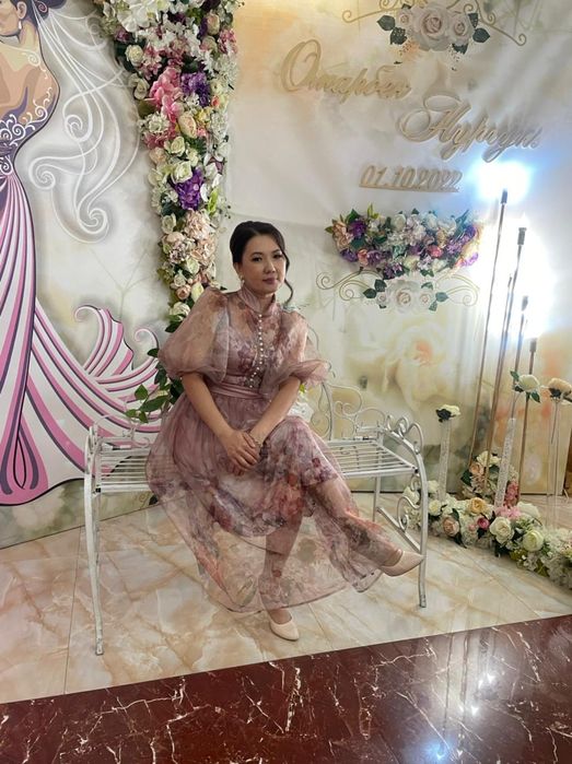 Платье нарядное вечернее