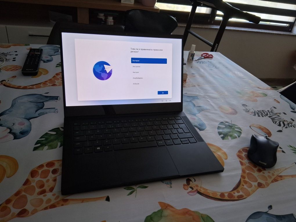 Razer Blade Stealth,  Oled , Tuch Screen, Перфектен !