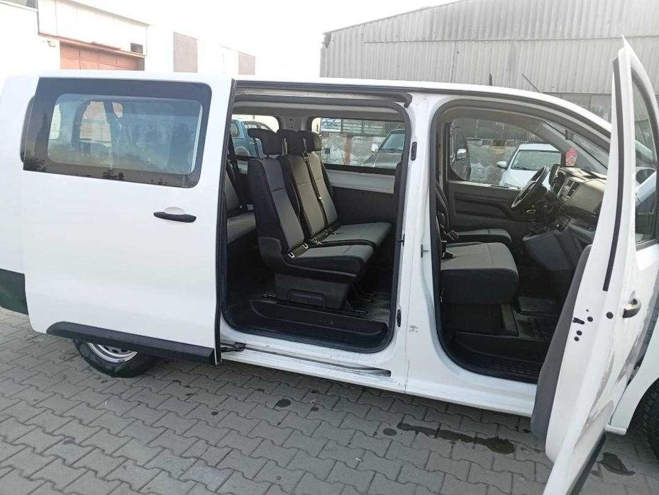 Vand microbuz Citroen Jumpy Space Tourer 8+1 locuri, recent din Franta
