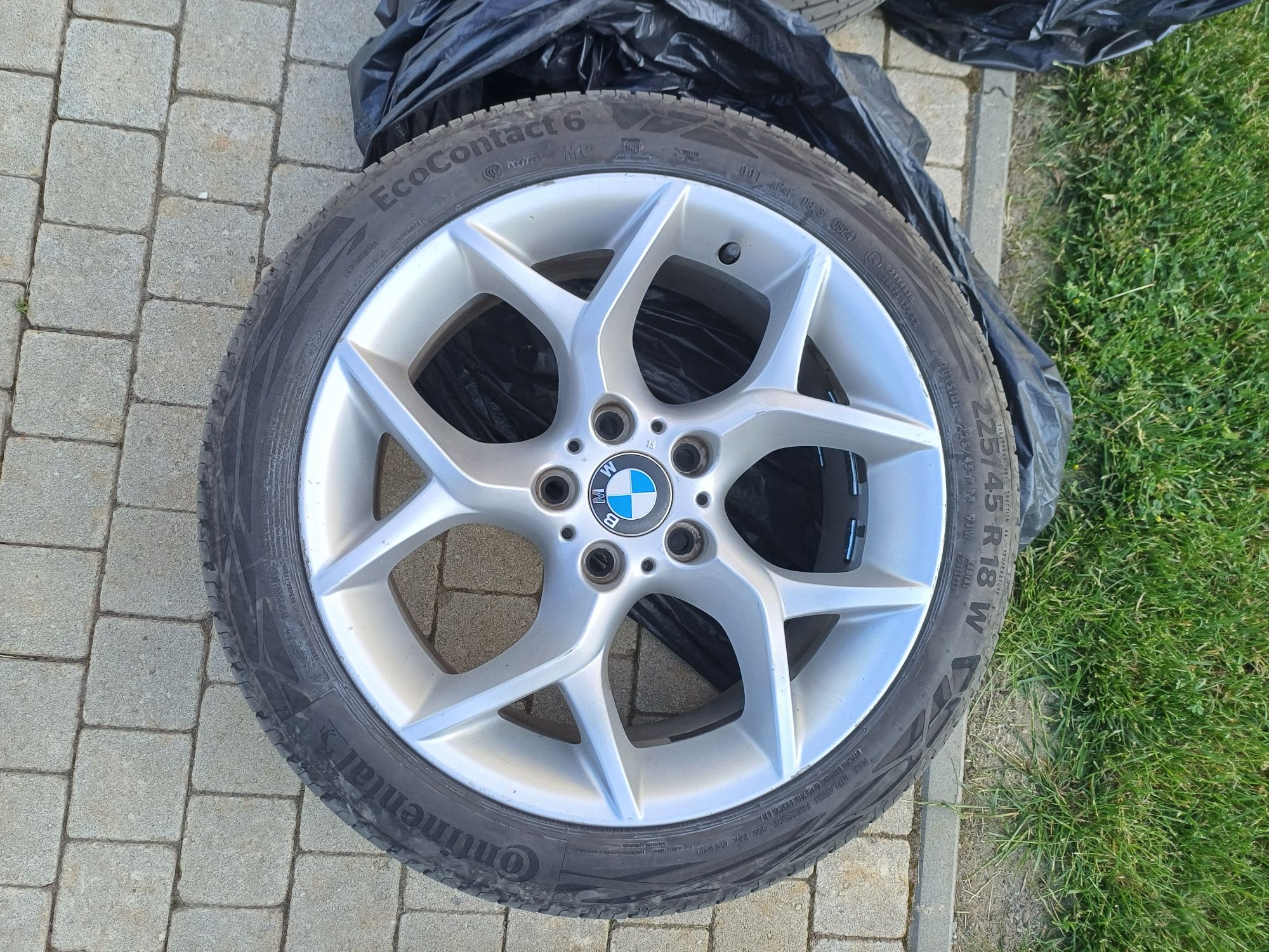 Jante originale bmw X1, mărimea 18, cu anvelope Continental dot 05/24