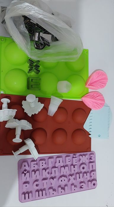 Инвентарь для кондитера