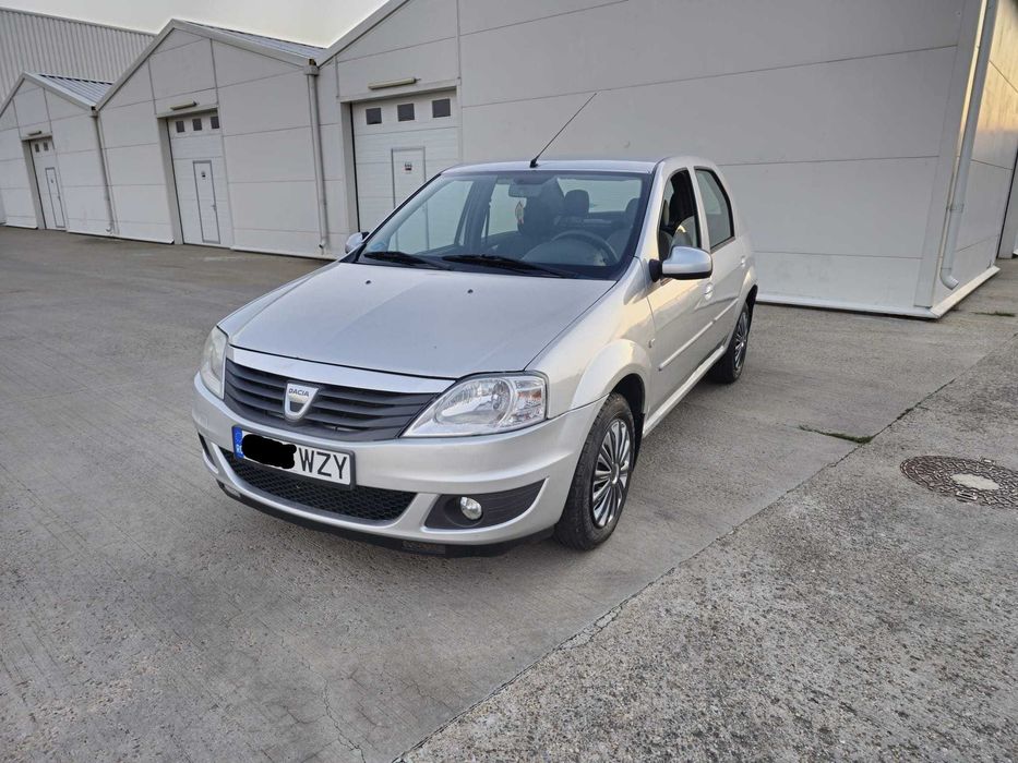 Dacia logan + gpl // 1.6 mpi // euro 5 - full option