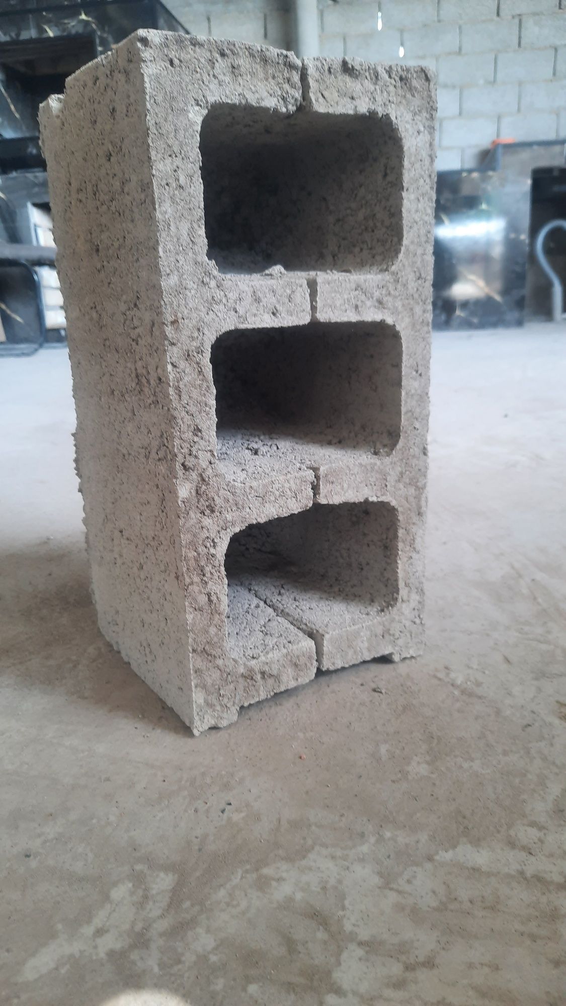 Shlakablok 39×19×19 Tumba Kazirok Optom narxda