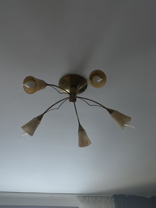 Продам Люстры, производство туреция