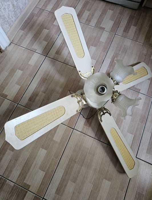 Люстра вентилятор