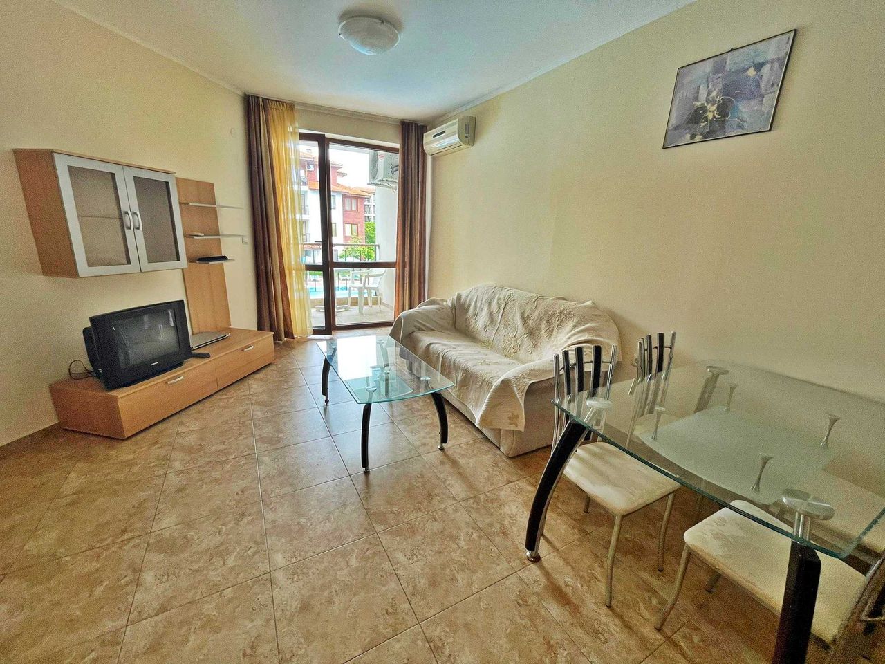 Продава се Двустаен апартамент в с. Равда, Област Бургас - 56 кв.м за 1215 €/кв.м - Снимка #2